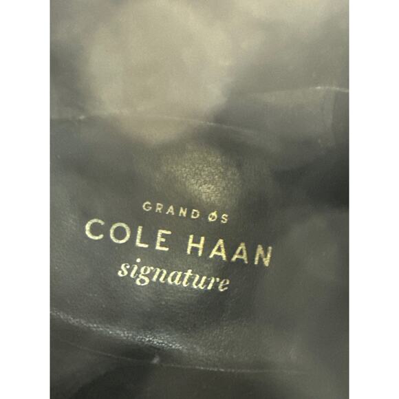 Signature by Cole Hann black Suede heeled booties size 7.5 - Picture 10 of 13